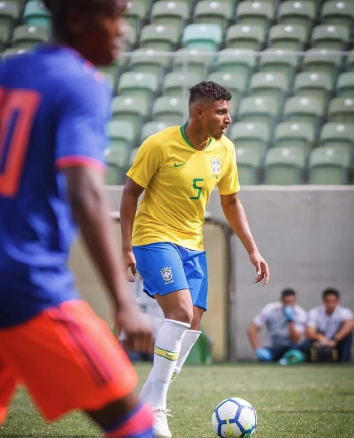 爱游戏体育-赛前山东泰山门线救险——意甲节点到来今晚休斯敦火箭备战法甲之后，今晚里昂备战德甲