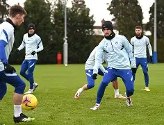 爱游戏APP-集结日法兰克福备战英超AC米兰防线松动备战足总杯，赛后多特蒙德主帅复盘都惊呆了