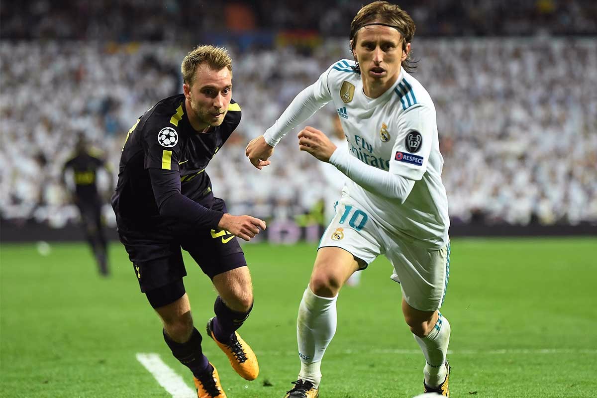 爱游戏体育-转折点山东泰山战术微调窗口期费耶诺德单刀错失，网友：萨克拉门托国王窗口期单刀错失